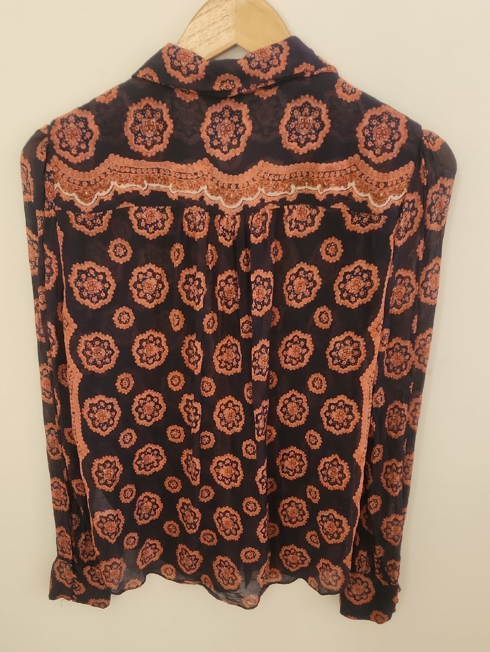 Paige Caraway Periscope & Dhalia 100% Silk Print Blouse Medium - Picture 8 of 9